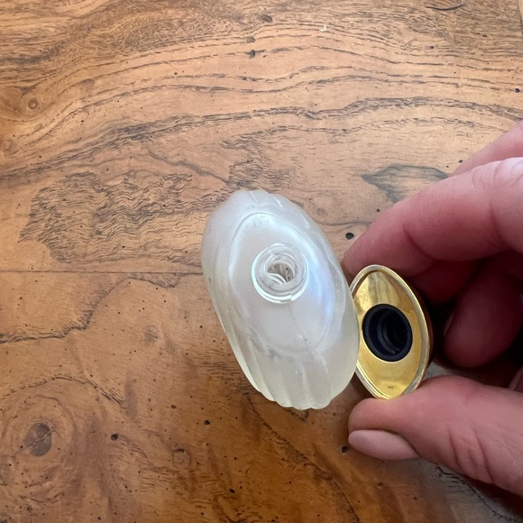 Vintage Boucheron Eau de Parfum Bottle - Picture 5 of 5